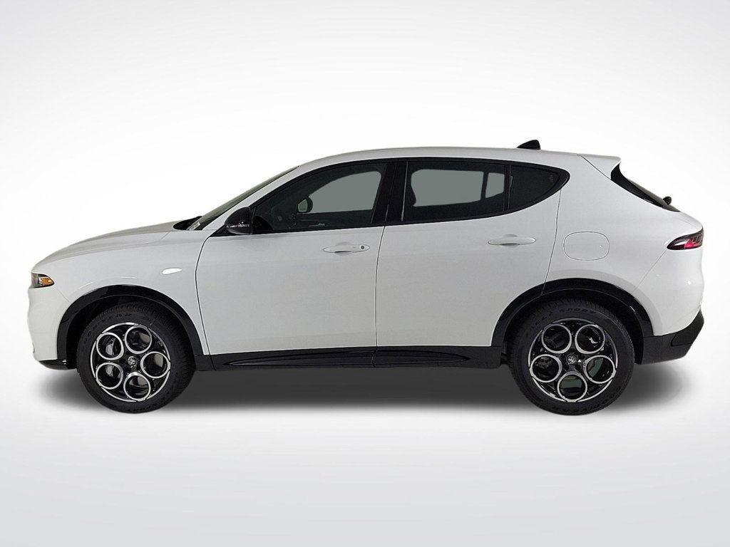 new 2025 Alfa Romeo Tonale car, priced at $48,030