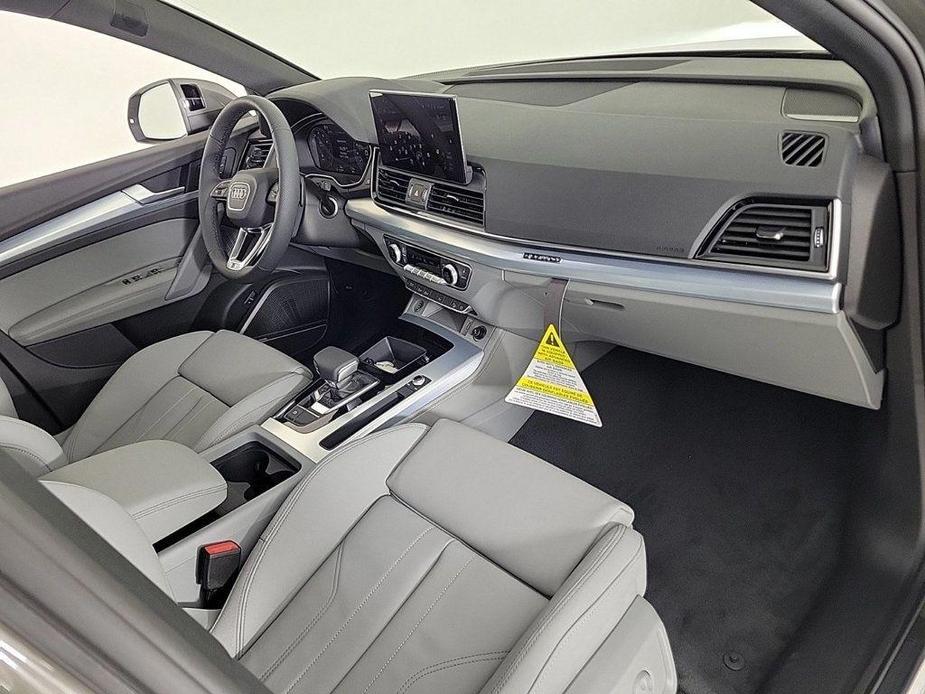 new 2025 Audi Q5 car, priced at $60,250