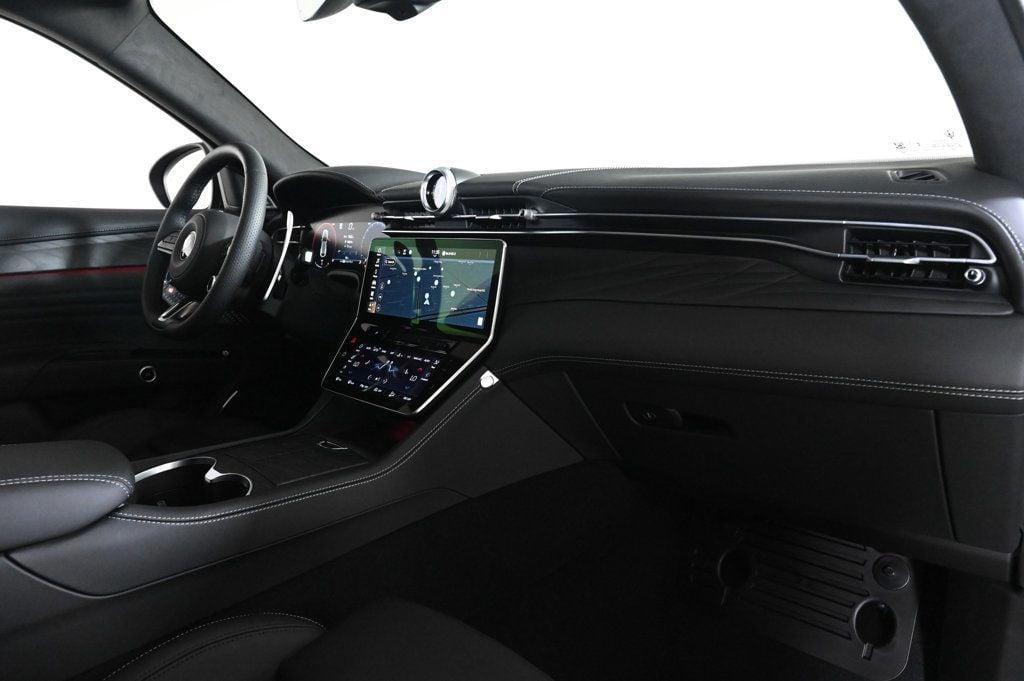 new 2025 Maserati Grecale car, priced at $90,675