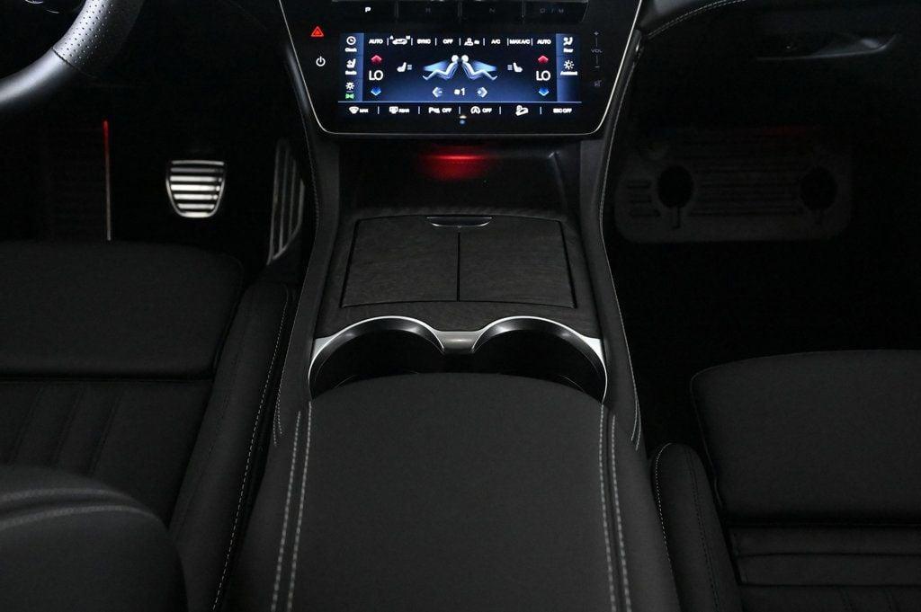 new 2025 Maserati Grecale car, priced at $90,675