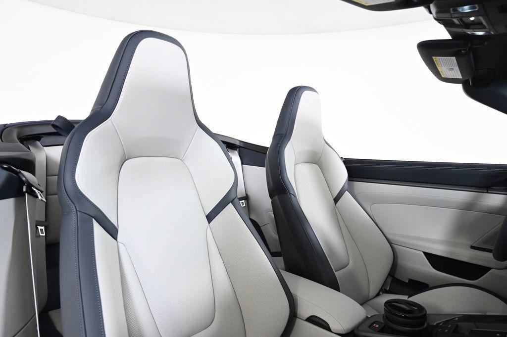 new 2026 Porsche 911 car