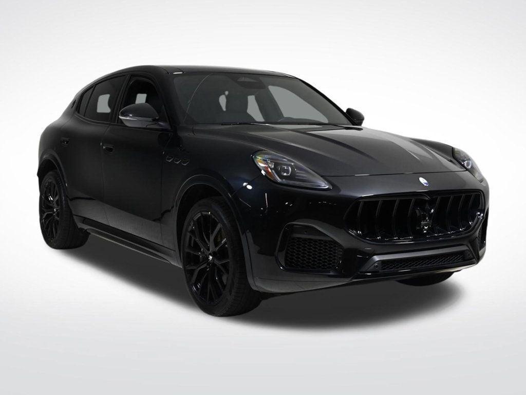 used 2025 Maserati Grecale car, priced at $78,995