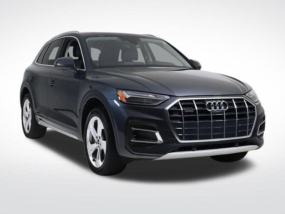 used 2021 Audi Q5 car, priced at $28,900