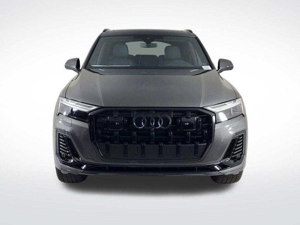 new 2025 Audi Q7 car, priced at $74,750