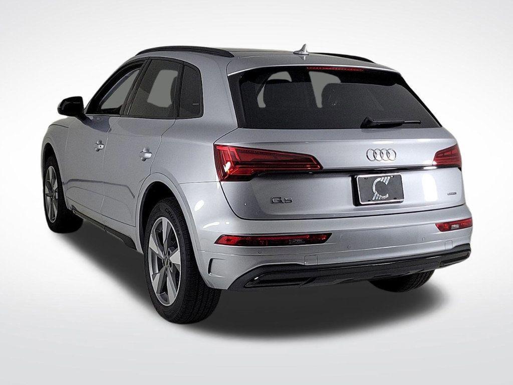 new 2025 Audi Q5 car, priced at $50,250