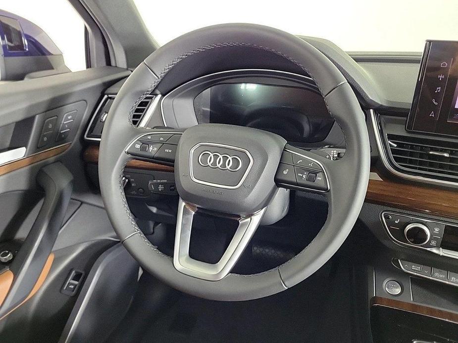 new 2025 Audi Q5 car, priced at $50,250