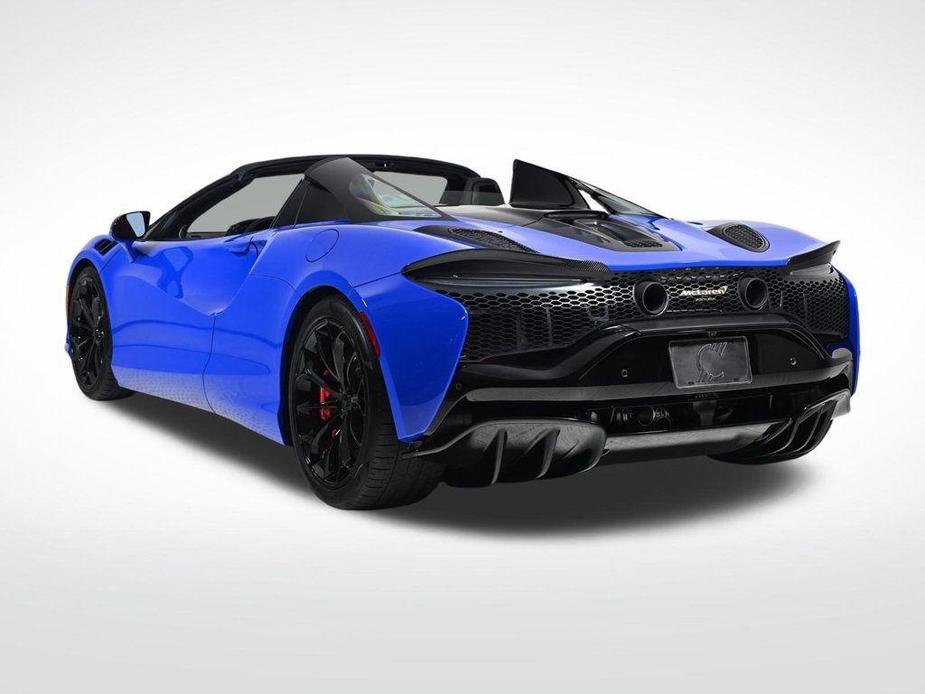 new 2025 McLaren Artura car, priced at $328,718