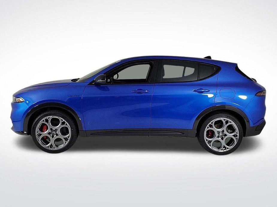 new 2024 Alfa Romeo Tonale car, priced at $56,795