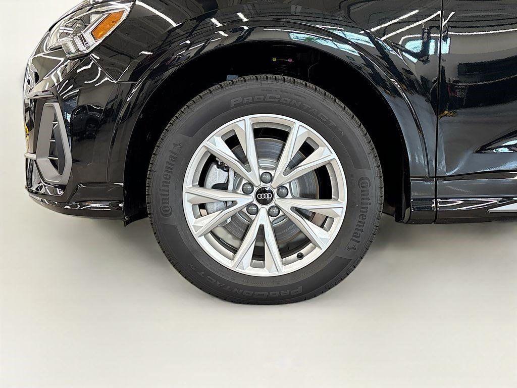 new 2025 Audi Q3 car, priced at $43,285