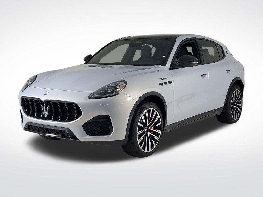 new 2025 Maserati Grecale car, priced at $76,500