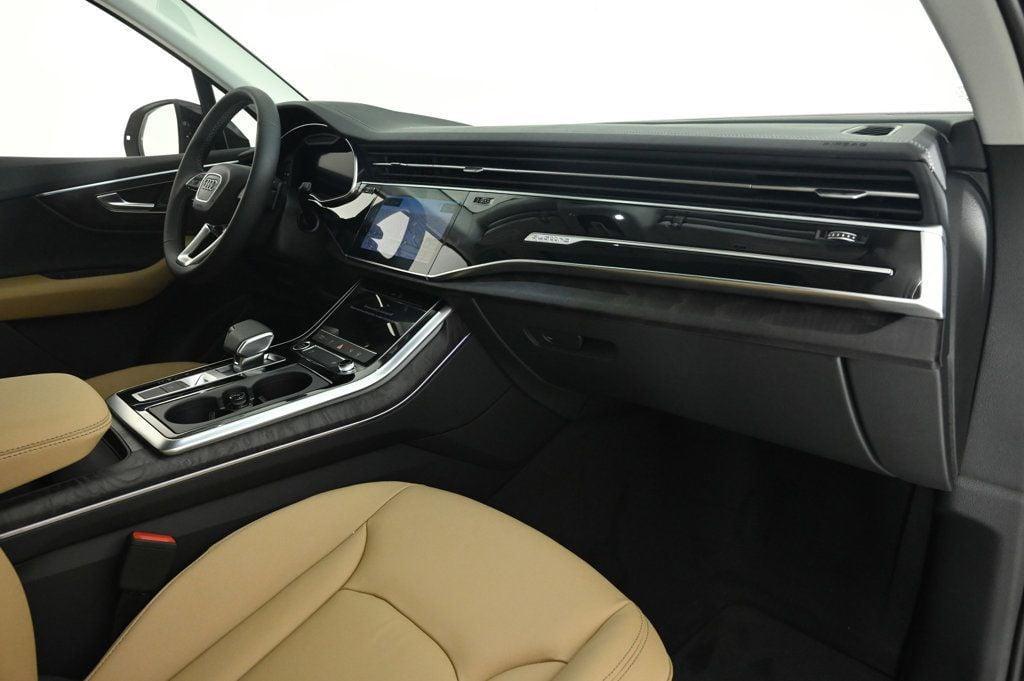 new 2025 Audi Q7 car, priced at $61,920
