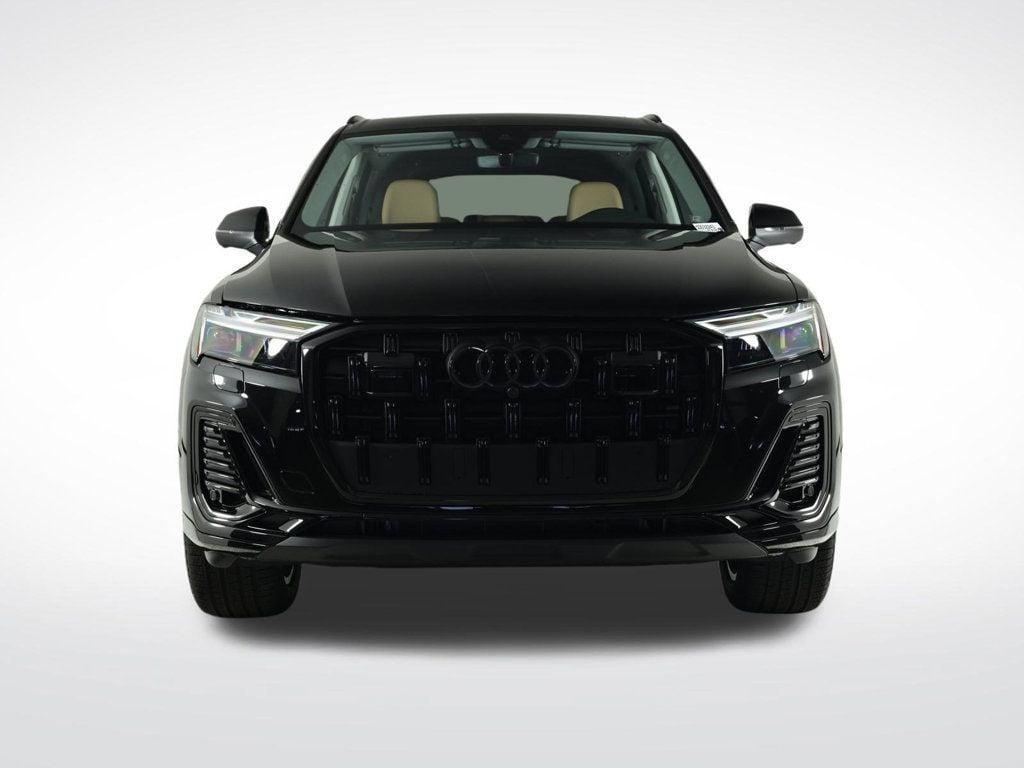 new 2025 Audi Q7 car, priced at $61,920