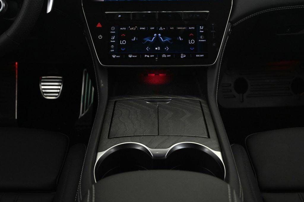 new 2025 Maserati Grecale car, priced at $89,495