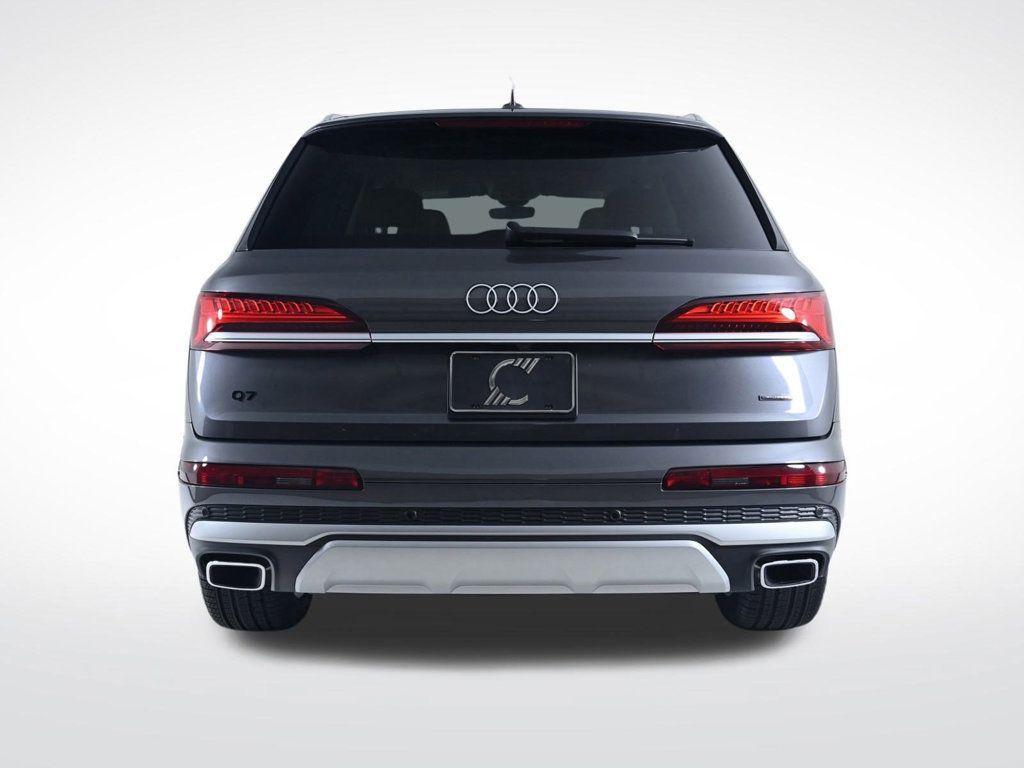 new 2025 Audi Q7 car, priced at $68,600