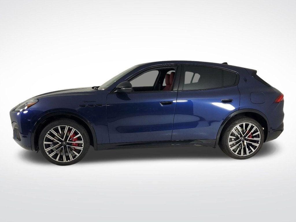 new 2025 Maserati Grecale car, priced at $92,480