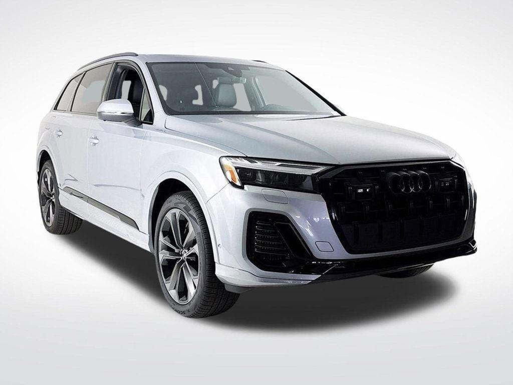 new 2025 Audi Q7 car, priced at $69,290