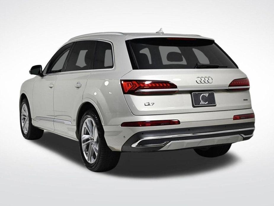 used 2024 Audi Q7 car, priced at $58,500