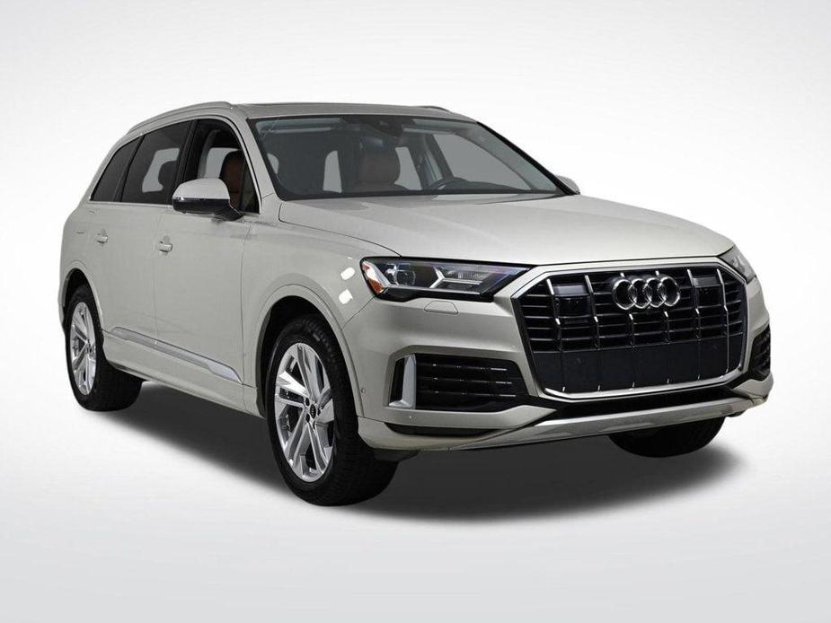 used 2024 Audi Q7 car, priced at $58,500