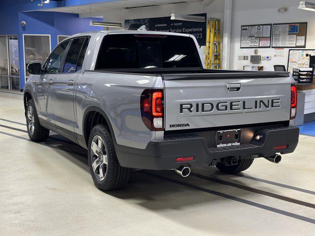 new 2025 Honda Ridgeline car, priced at $44,885