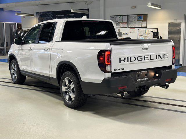 new 2025 Honda Ridgeline car, priced at $45,080