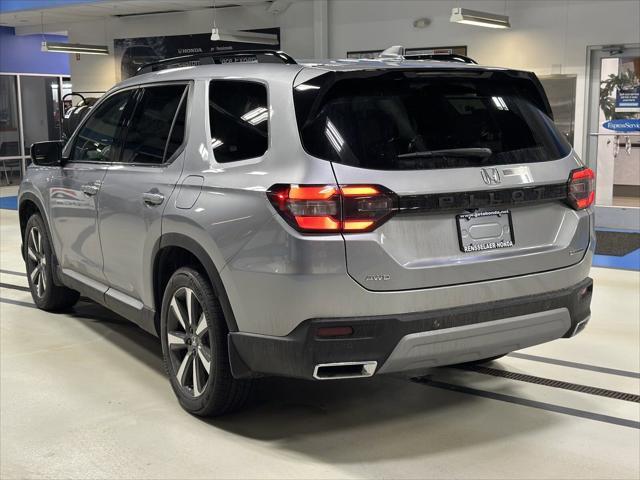 new 2025 Honda Pilot car, priced at $50,995