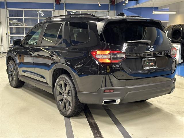 new 2025 Honda Pilot car, priced at $43,695