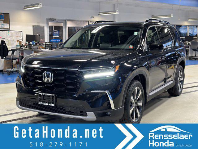 new 2025 Honda Pilot car, priced at $51,050
