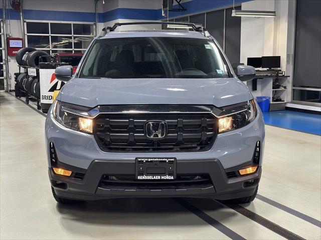 new 2025 Honda Ridgeline car, priced at $47,330