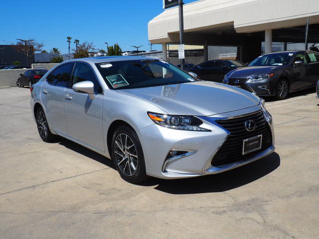 used 2016 Lexus ES 350 car, priced at $17,000