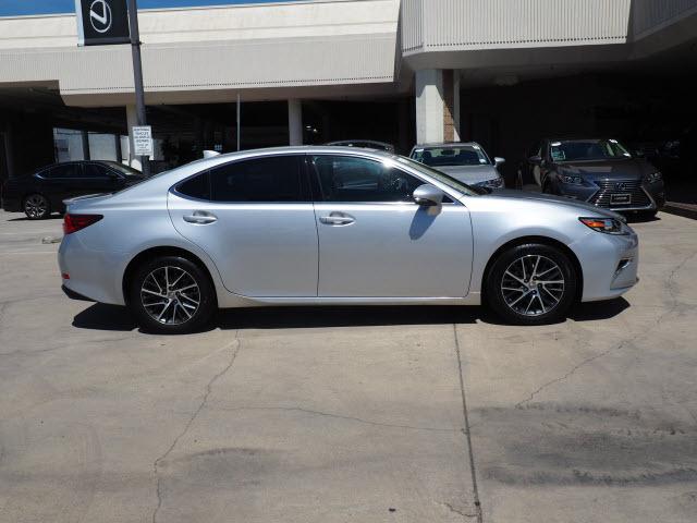 used 2016 Lexus ES 350 car, priced at $17,000