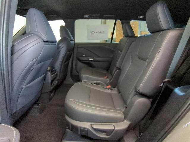 new 2025 Lexus TX 500h car, priced at $76,119
