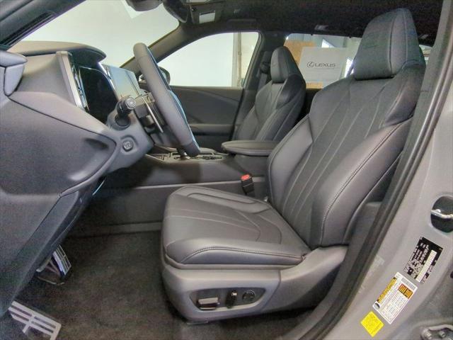 new 2025 Lexus TX 500h car, priced at $76,119