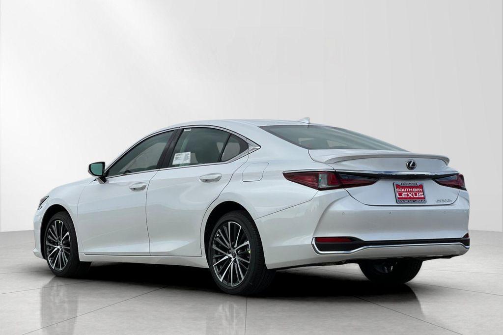 new 2025 Lexus ES 300h car, priced at $49,400