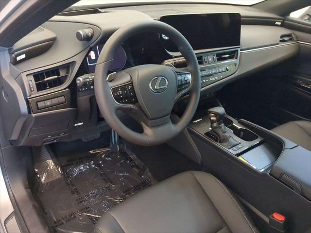 new 2025 Lexus ES 300h car, priced at $50,345