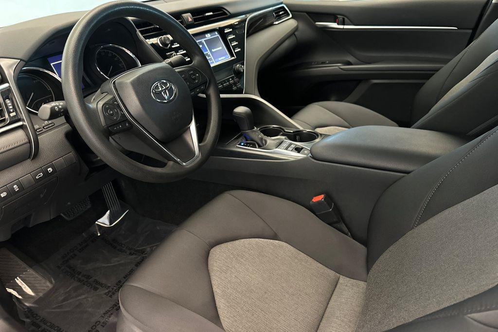 used 2018 Toyota Camry Hybrid car, priced at $16,900