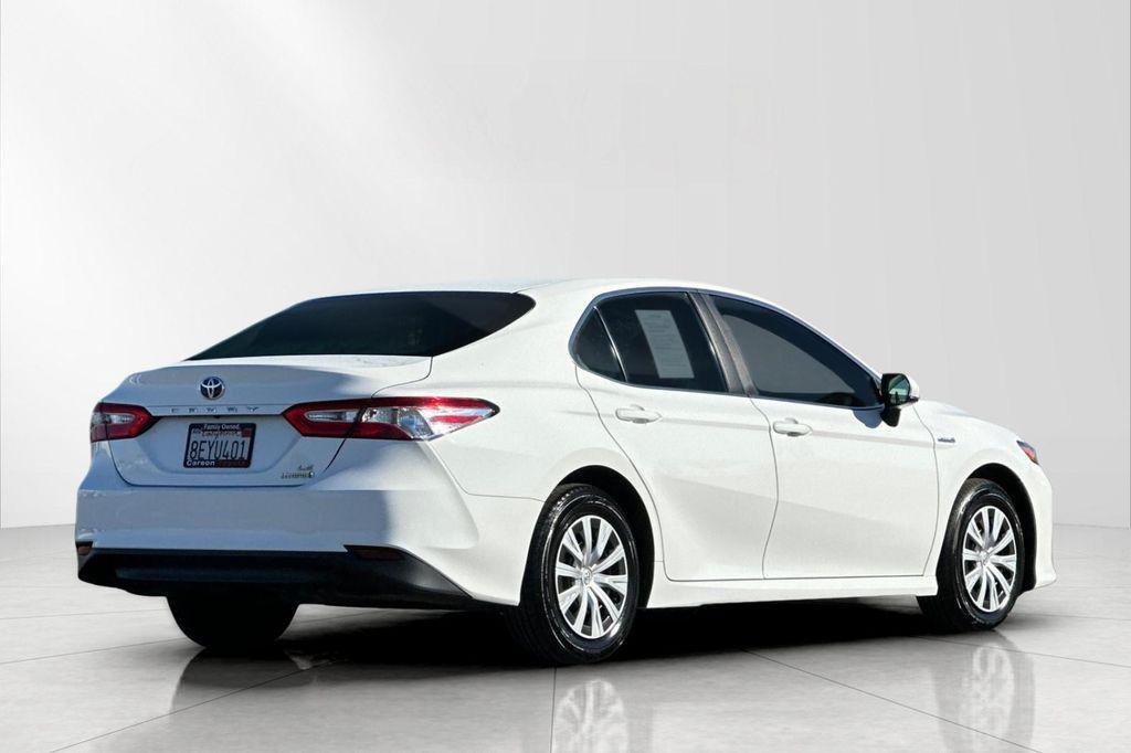 used 2018 Toyota Camry Hybrid car, priced at $16,900