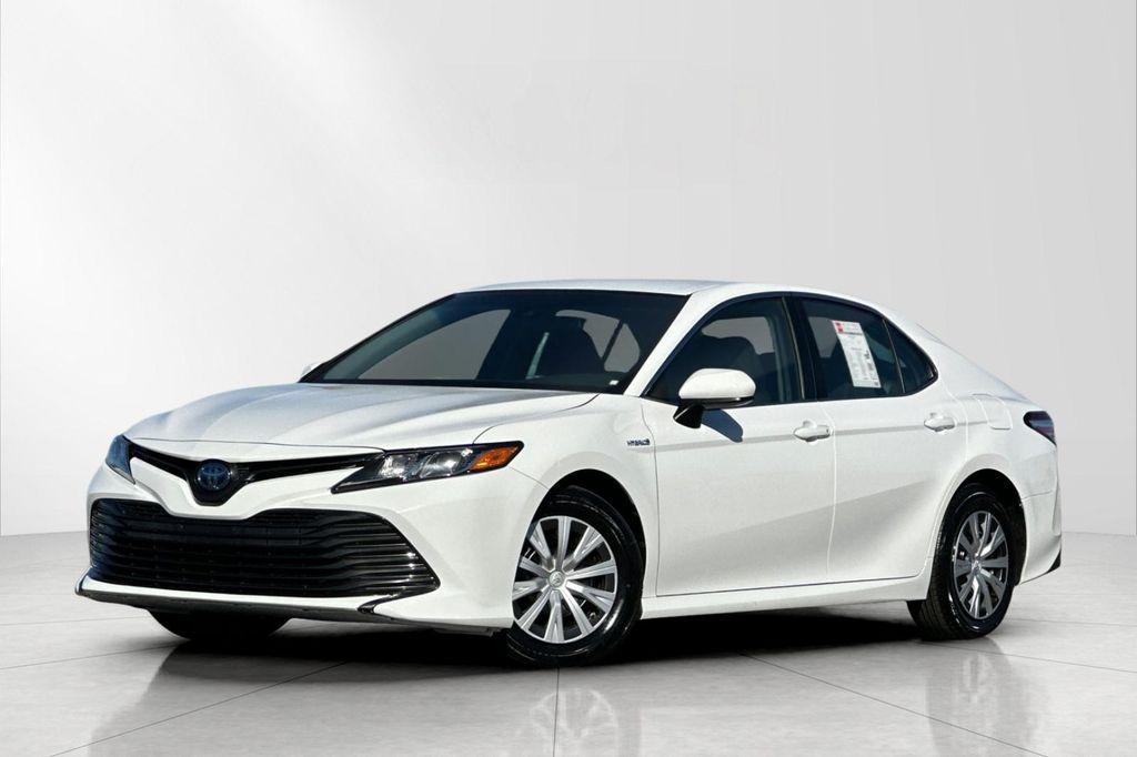 used 2018 Toyota Camry Hybrid car, priced at $16,900