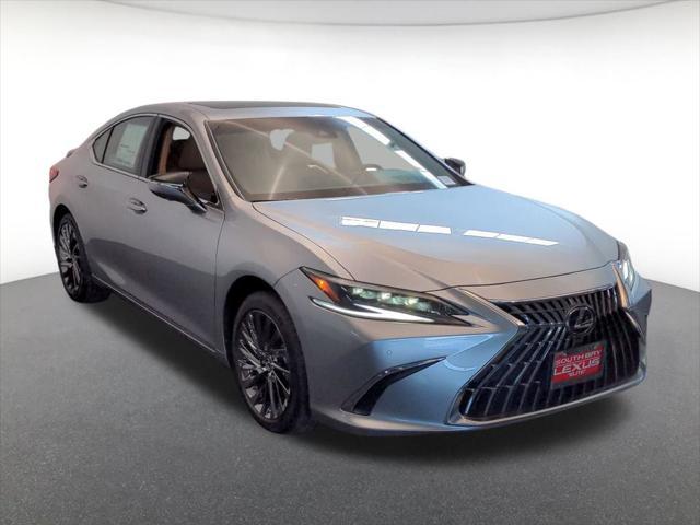 used 2024 Lexus ES 300h car, priced at $46,900