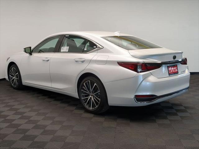 new 2025 Lexus ES 300h car, priced at $51,500