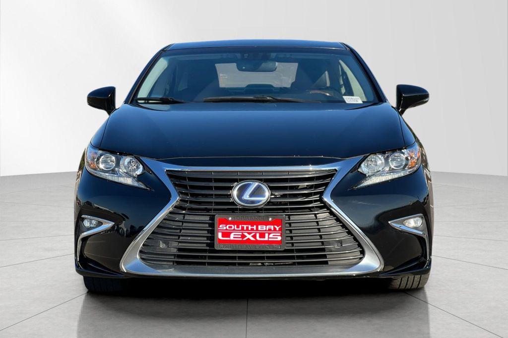 used 2016 Lexus ES 300h car, priced at $15,900