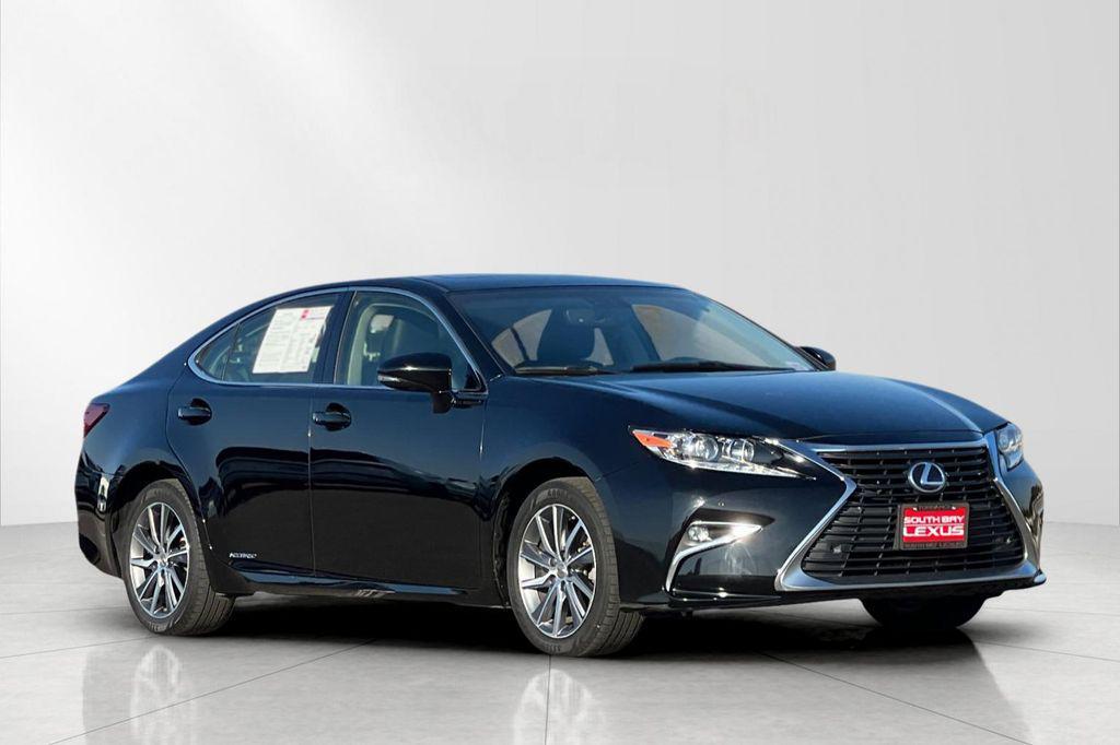 used 2016 Lexus ES 300h car, priced at $15,900