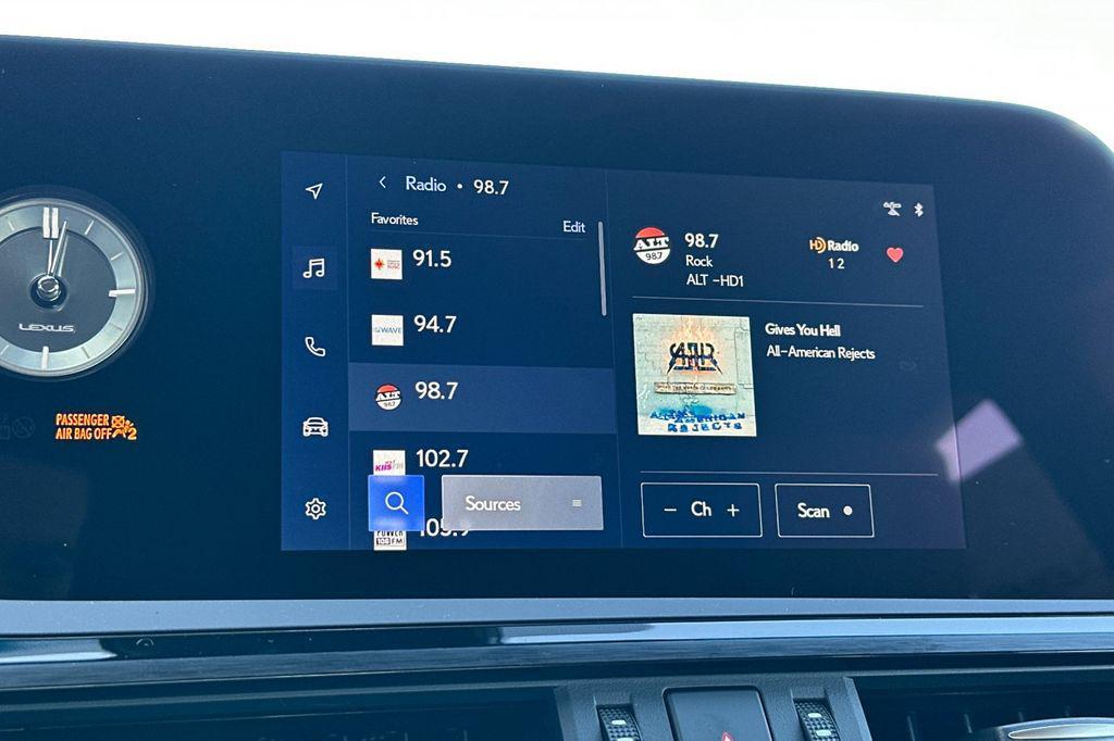 new 2025 Lexus ES 350 car, priced at $44,185