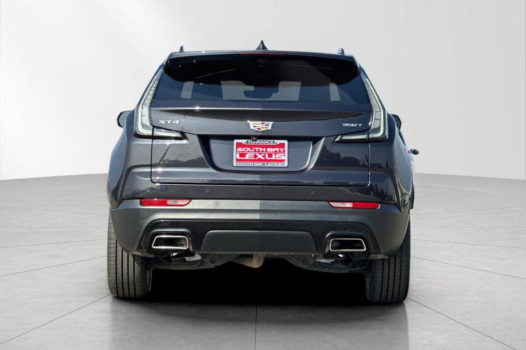 used 2022 Cadillac XT4 car, priced at $17,900