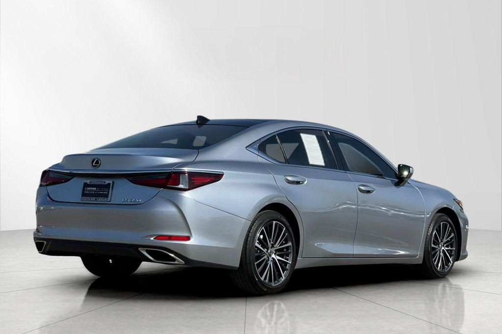 used 2022 Lexus ES 350 car, priced at $35,900