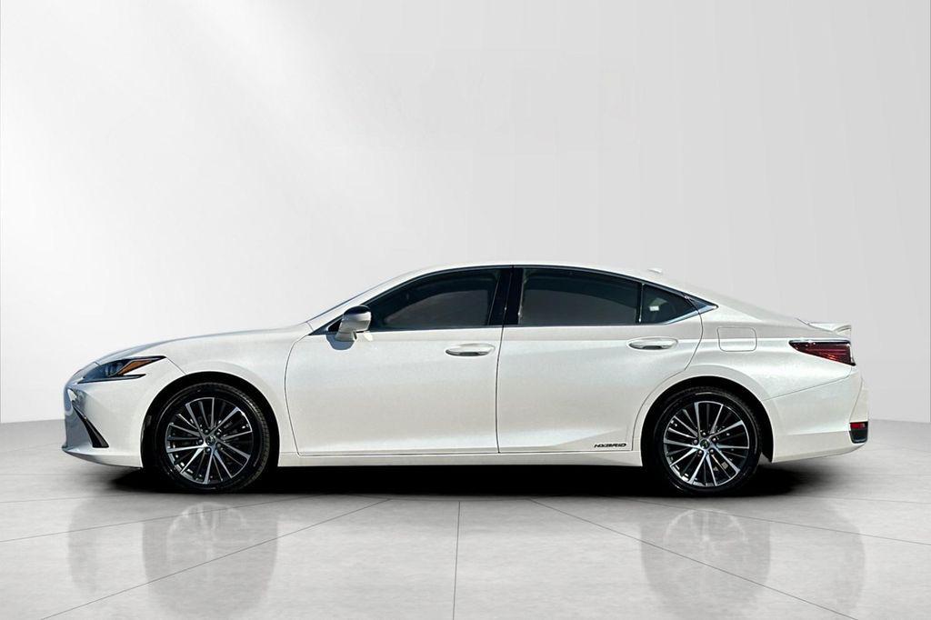 used 2022 Lexus ES 300h car, priced at $33,600