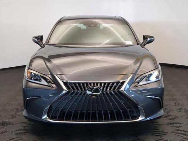 new 2025 Lexus ES 350 car, priced at $48,014