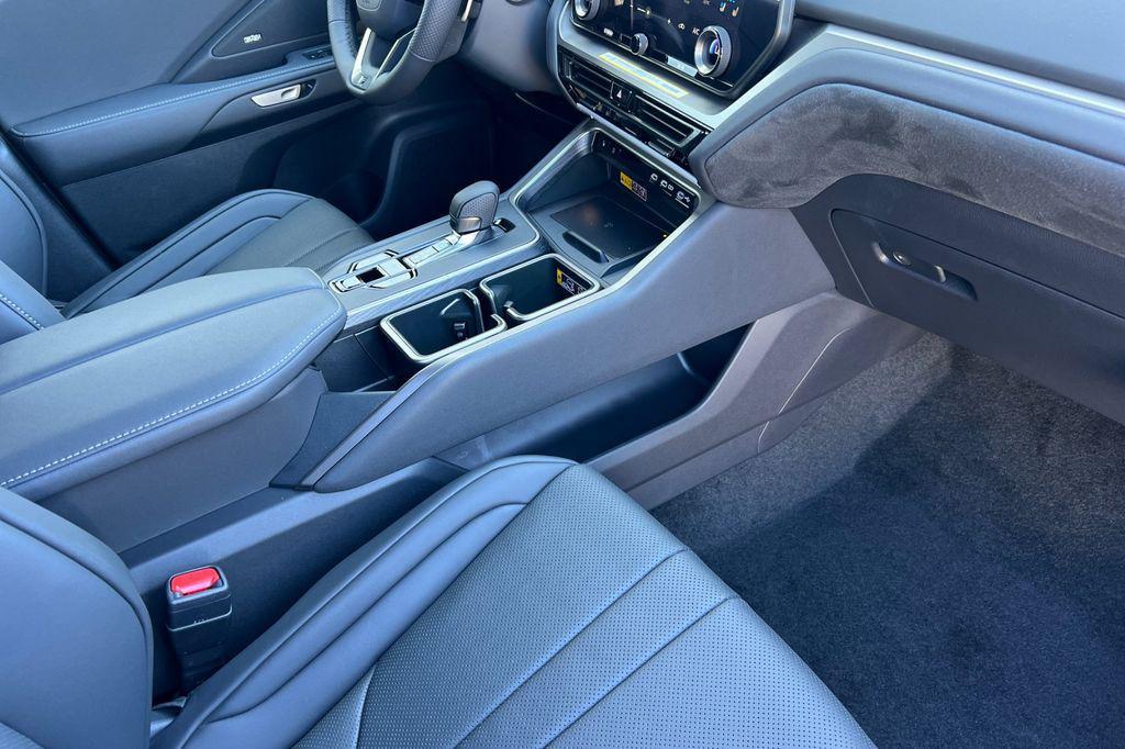 new 2025 Lexus TX 500h car, priced at $74,580