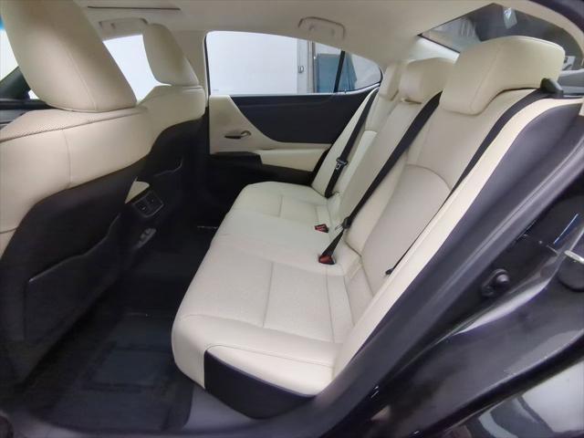 used 2022 Lexus ES 350 car, priced at $35,600