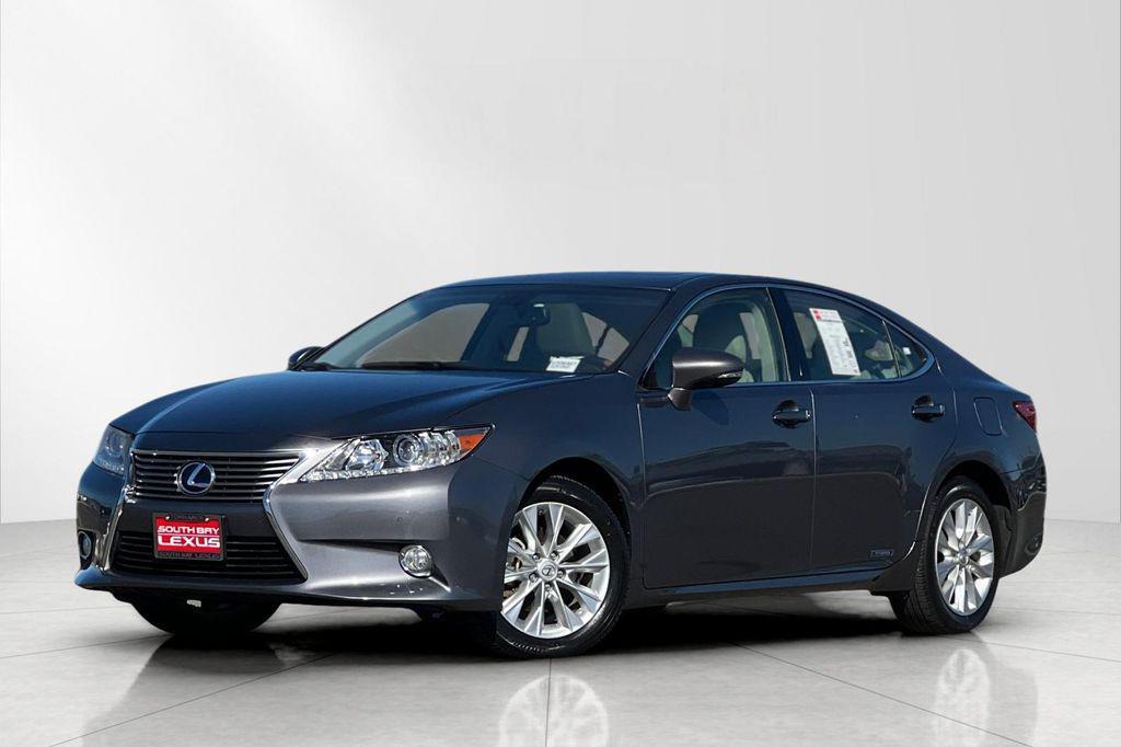 used 2013 Lexus ES 300h car, priced at $15,900