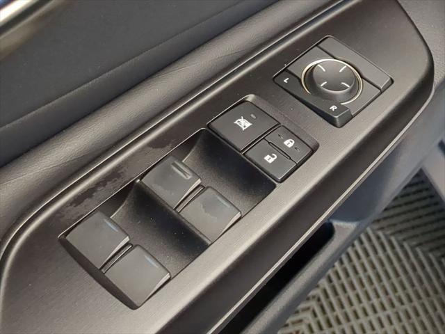 used 2019 Lexus ES 300h car, priced at $28,900